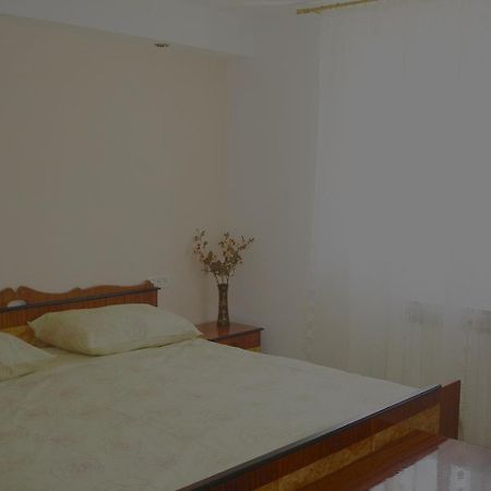Alida Apartments & Room Near The Sea Ровинь Экстерьер фото